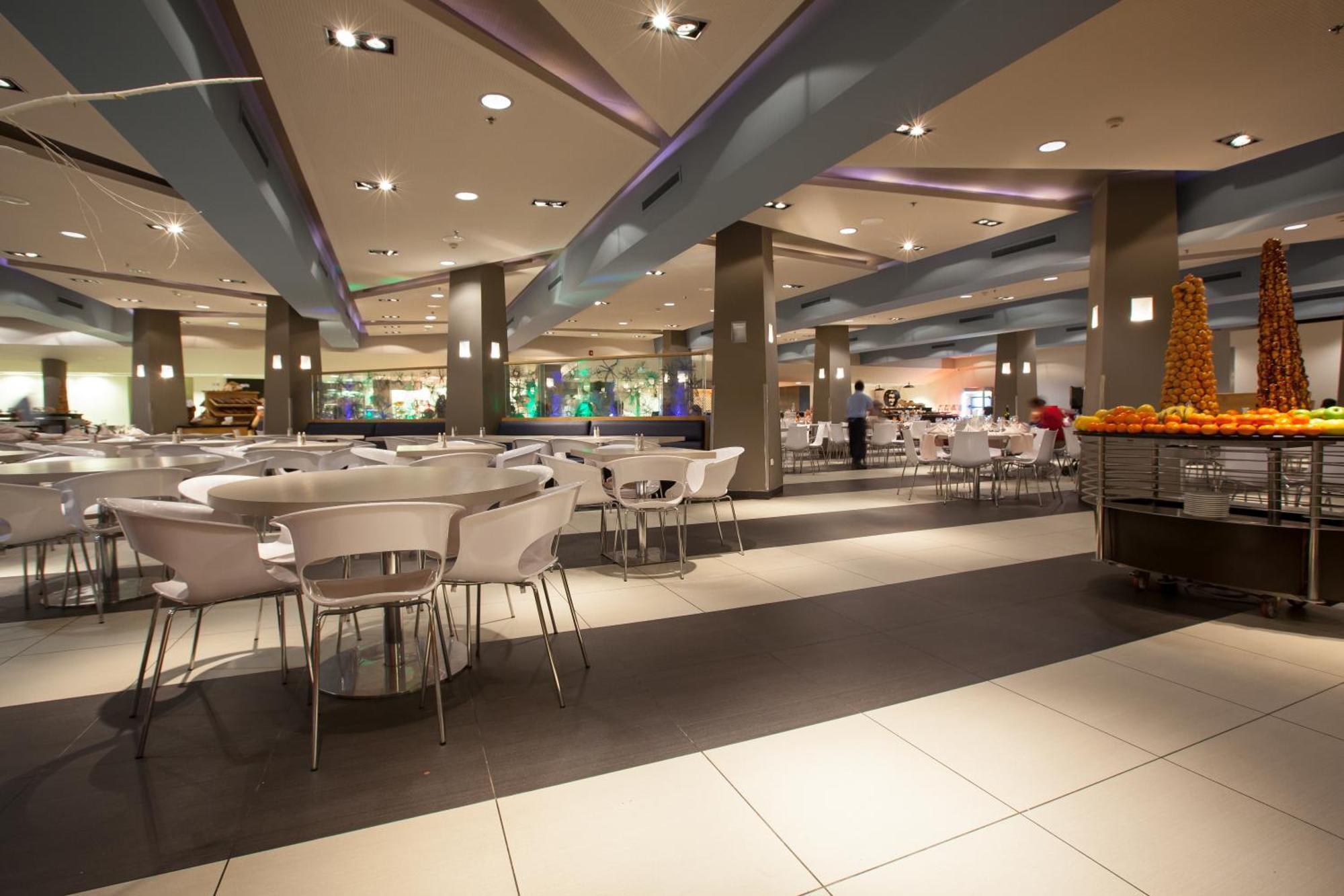 Hotel U Coral Club – Ultra